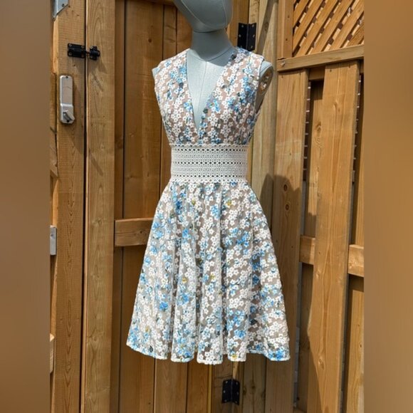 🆕 BRONX & BANCO 🧿 NWOT Amsonia Blue White Floral Embroidered Dress Sz AU8 US4 - Picture 10 of 15
